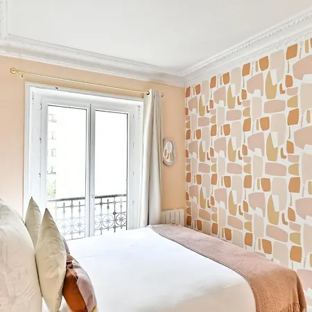 Apartment Pour 4 Proche De La Gare Montparnasse Paris